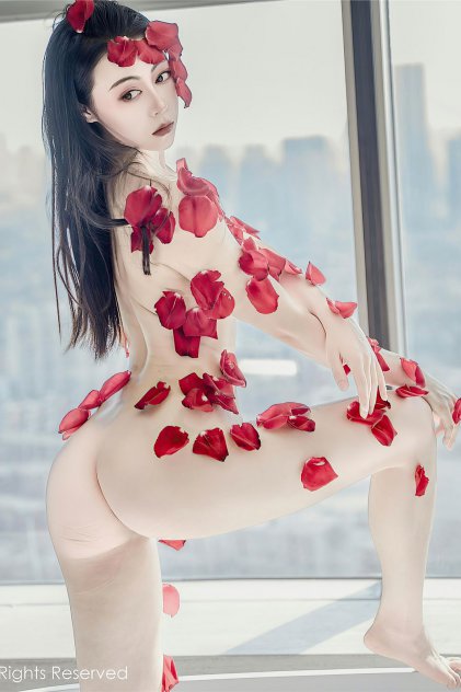 91香蕉国产线观看免费人人超人海报