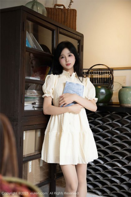 春暖花开亚洲论坛海报