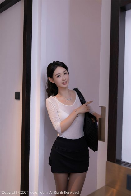 国产在线制服丝袜海报